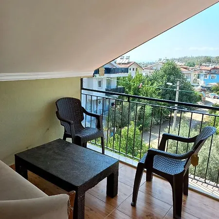 Sunshine Guest House With Terrace *