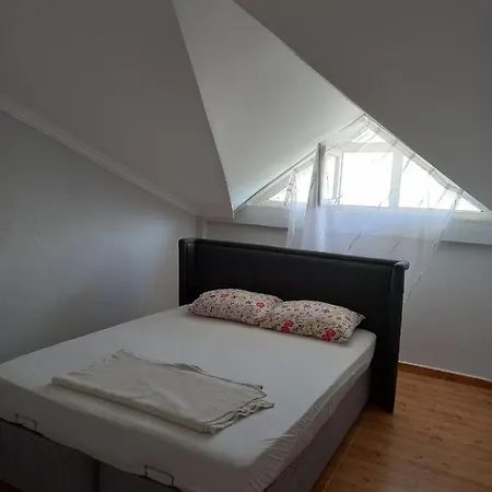 Sunshine Guest House With Terrace * Φετιγιέ
