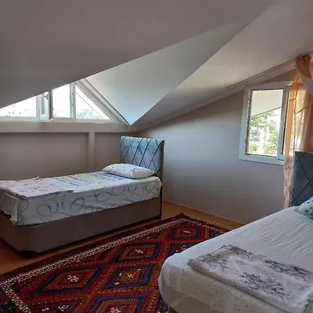 Sunshine Guest House With Terrace
